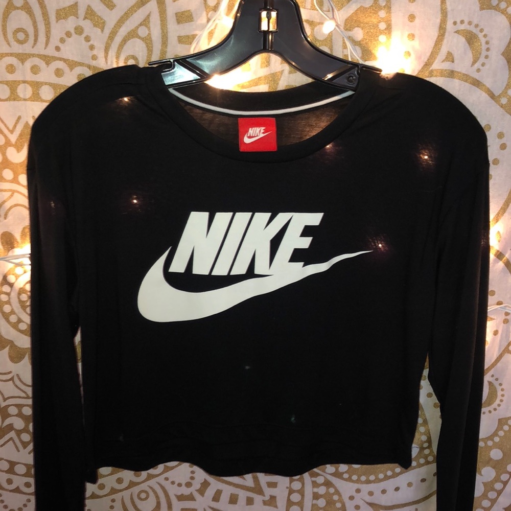 Nike long sleeve crop top